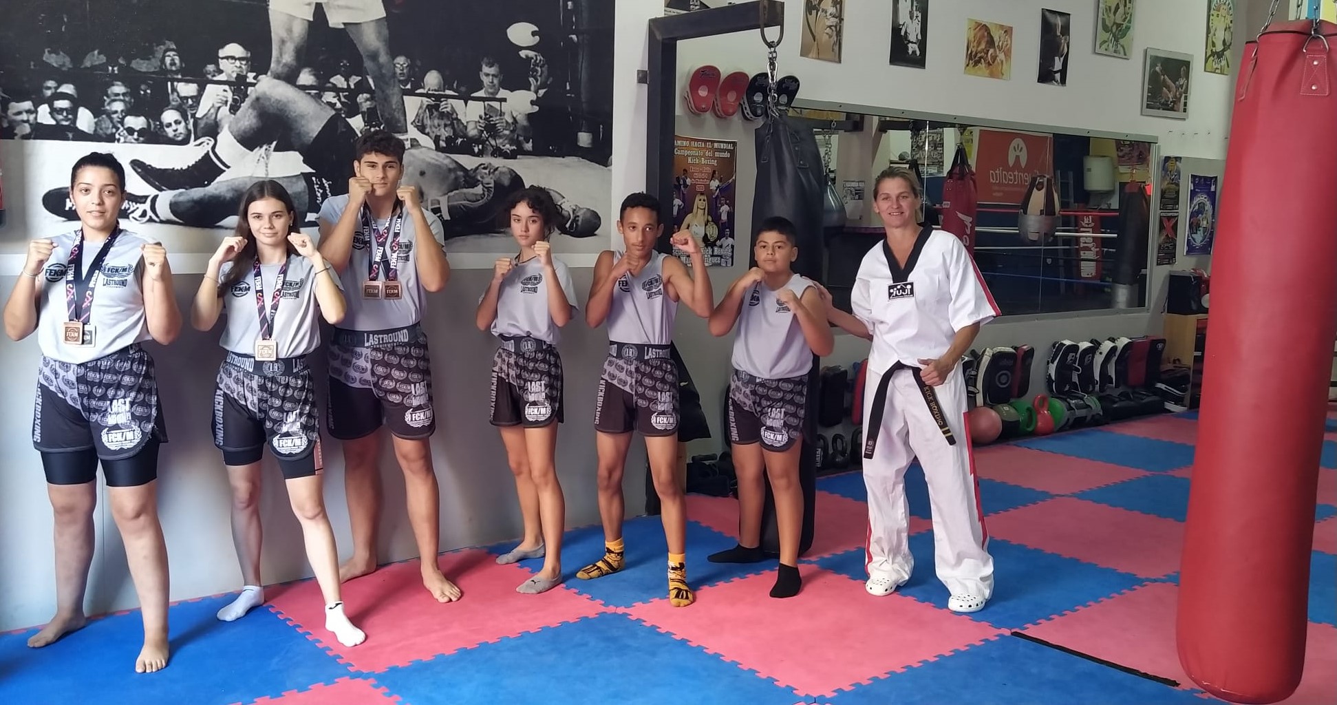Éxito para el C.D. Tanave Vikings en el Campeonato de Andalucía de Kickboxing